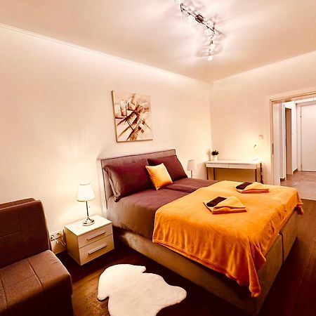 Apartment In Centre Of Zagreb - Lions Den المظهر الخارجي الصورة